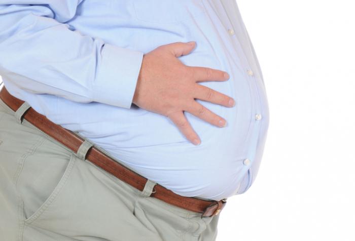 Übergewichtige Männer Bauch