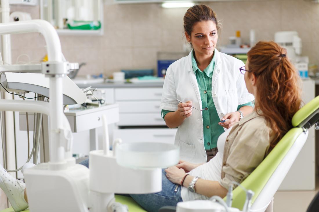 Обичайното посещение на зъболекаря може да помогне за предотвратяването на гингивит.