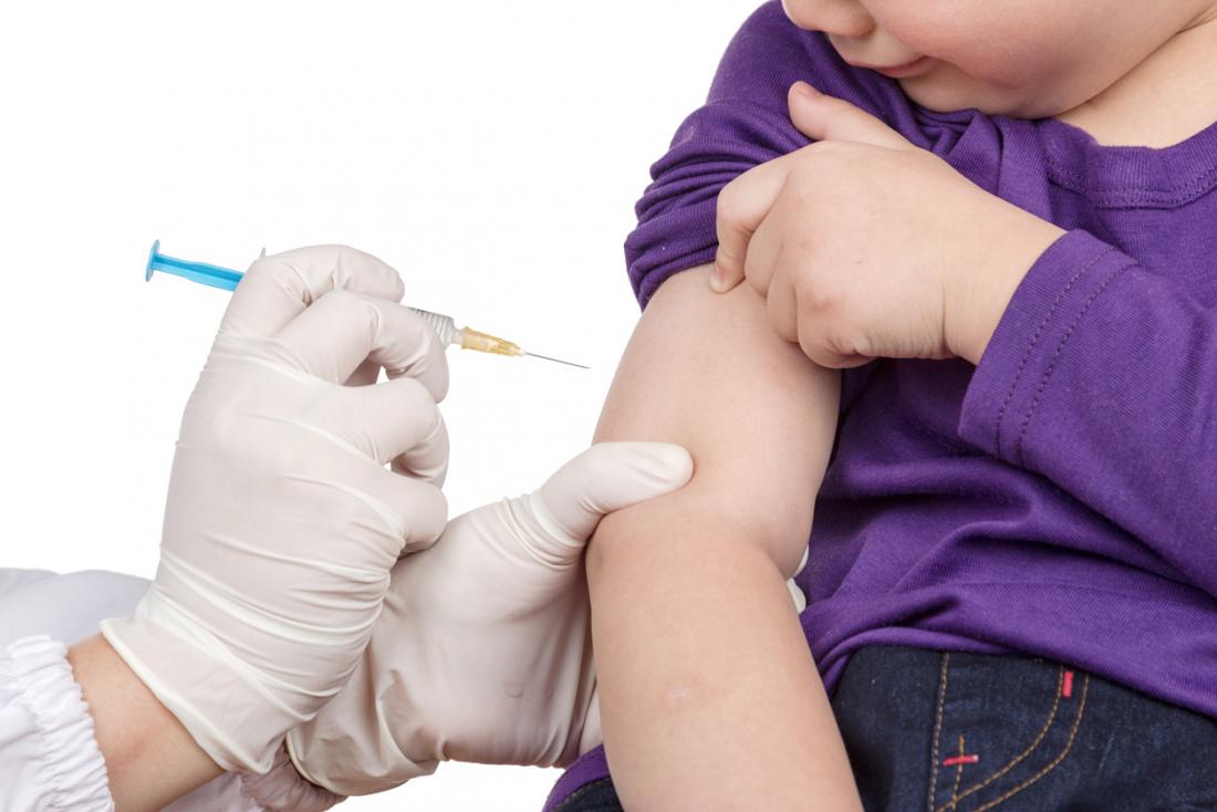 MMR ваксинацията предпазва от рубеола.