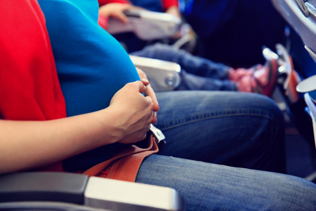 viaggio aereo durante la gravidanza